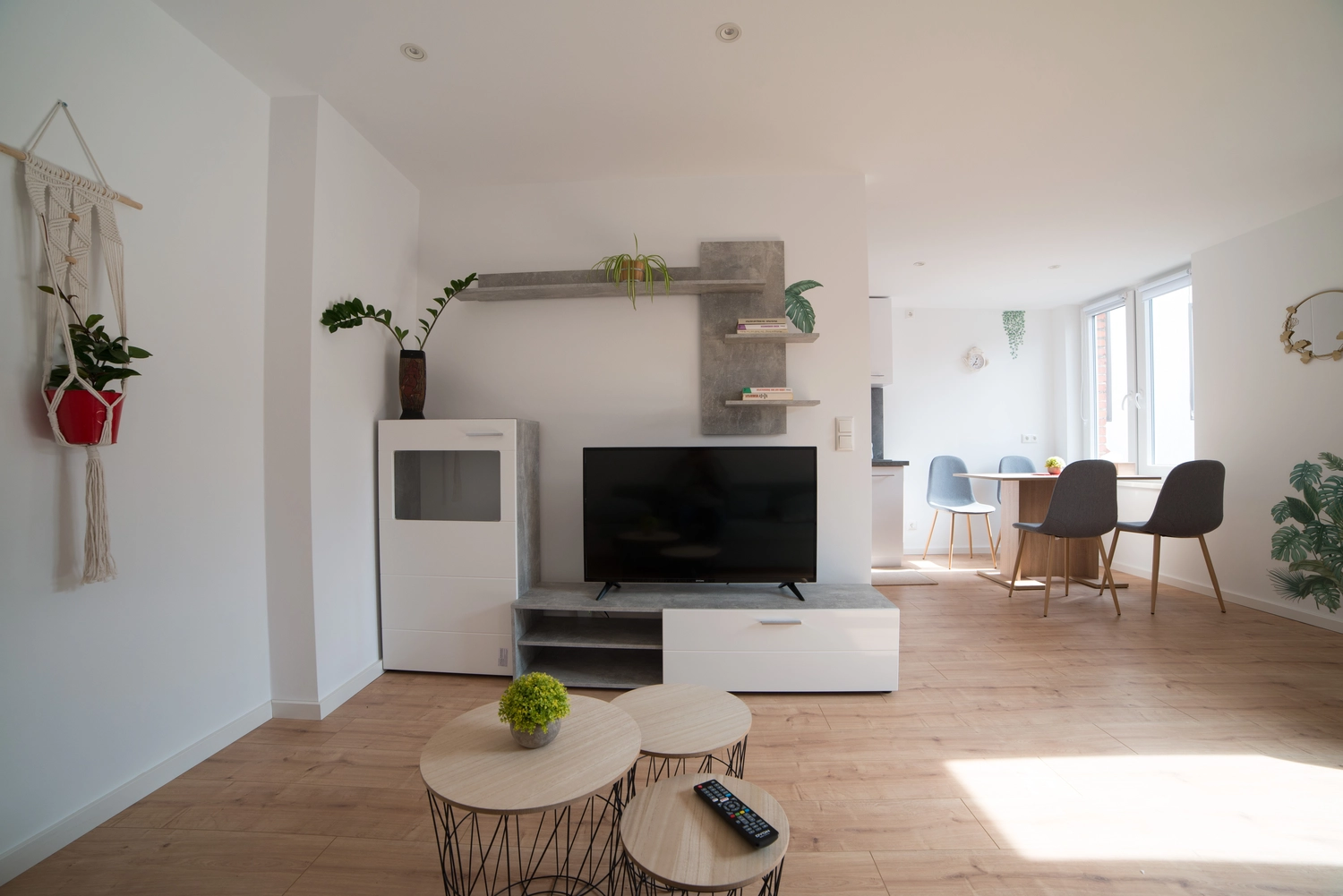Phuong Loan Nguyen – Ferienwohnung vermietung – Wohnzimmer