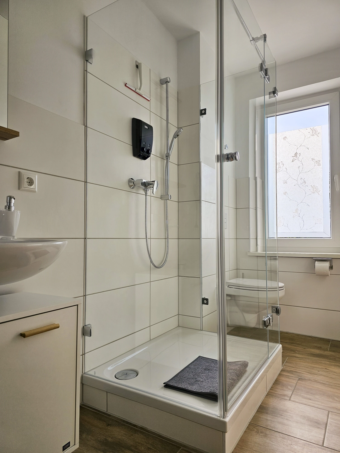Phuong Loan Nguyen – Ferienwohnung vermietung – Badezimmer