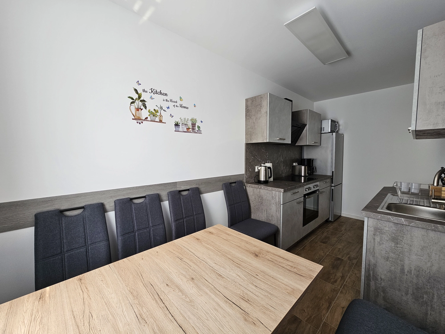 Phuong Loan Nguyen – Ferienwohnung vermietung – Küche